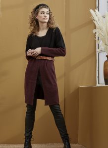 pitkä neuletakki luumu